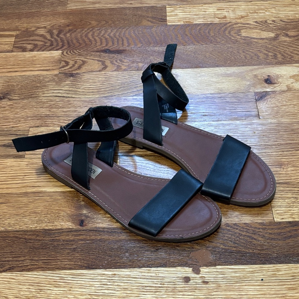 Steve Madden Black Sandals for Women